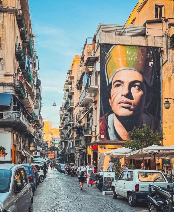 Casa Vacanze The Fortress Apartment Napoli Ngoại thất bức ảnh