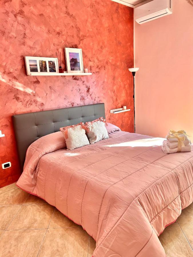 Casa Vacanze The Fortress Apartment Napoli Ngoại thất bức ảnh